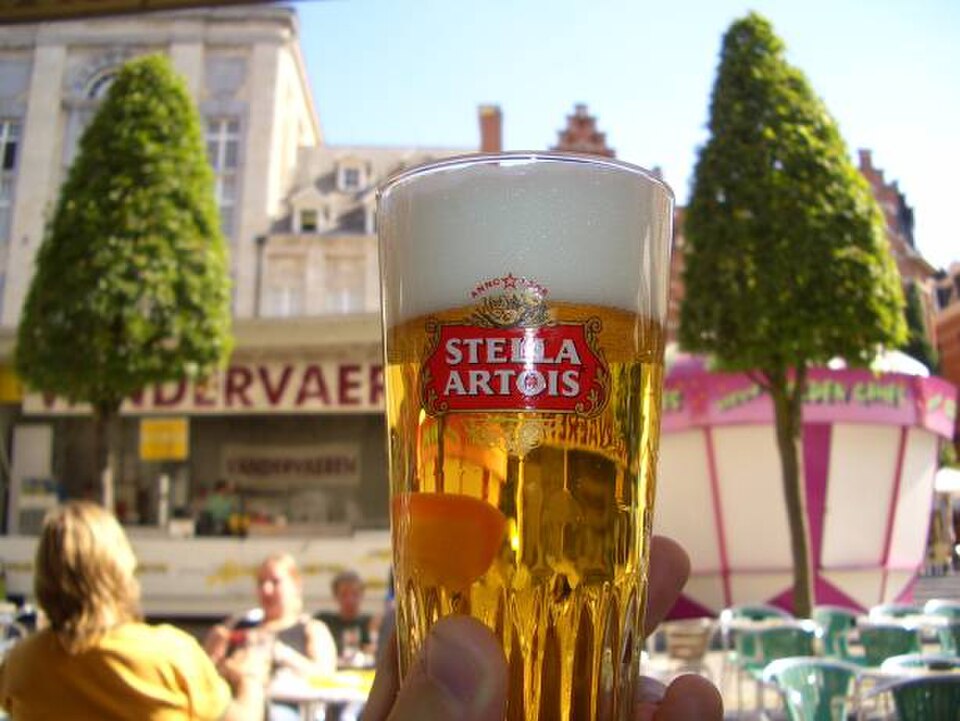 Stella Artois bestaat 100 jaar